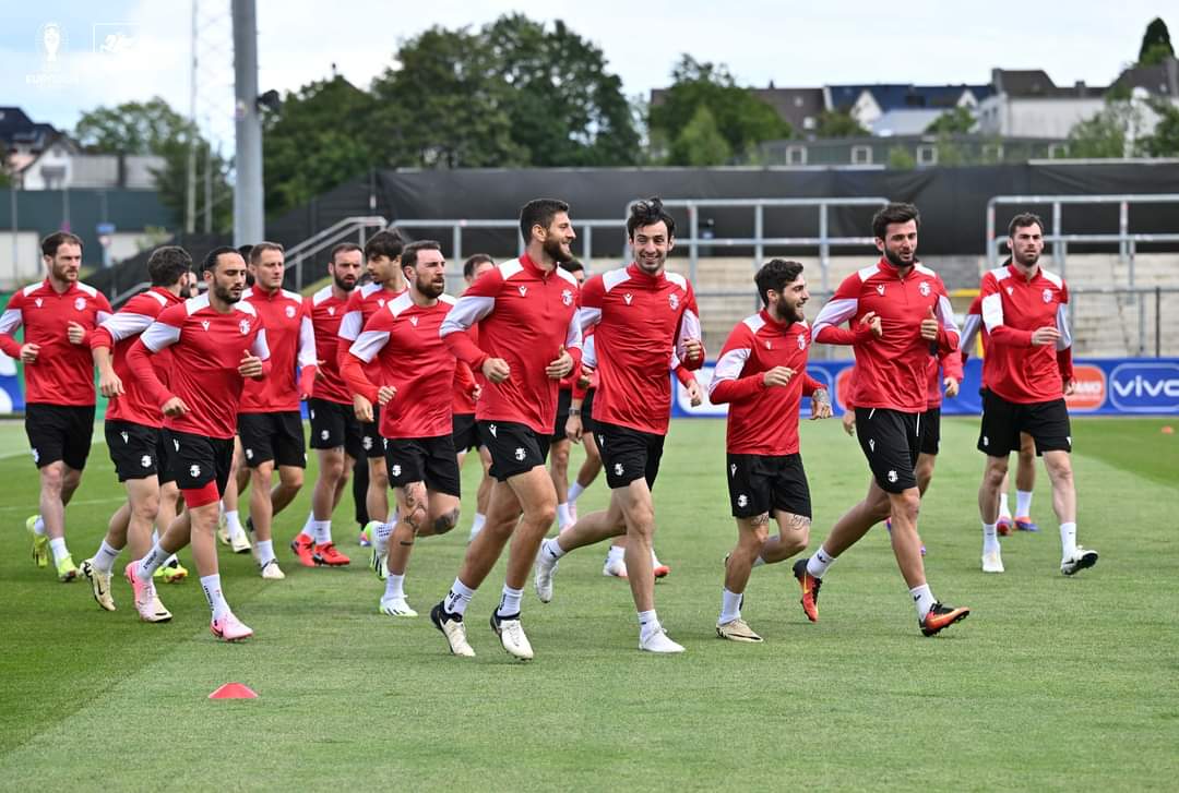 ერთად ვუგულშემატკივროთ ეროვნულ ნაკრებს ბუდუს ქალაქიდან-სად იგეგმება ფეხბურთის ჩვენება?