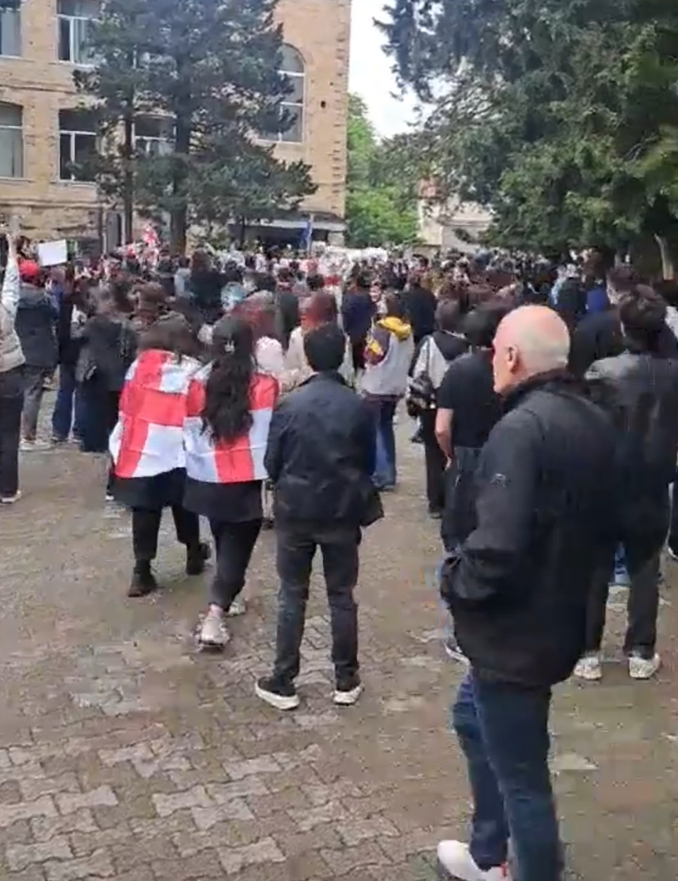 ქუთაისის აკაკი წერეთლის სახელმწიფო უნივერსიტეტის სტუდენტები გაიფიცნენ