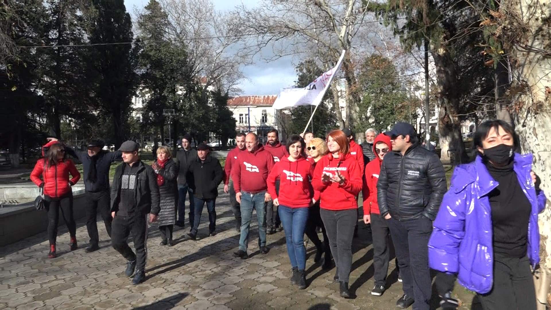 დღეს ქუთაისში საპროტესტო მსვლელობა გაიმართა