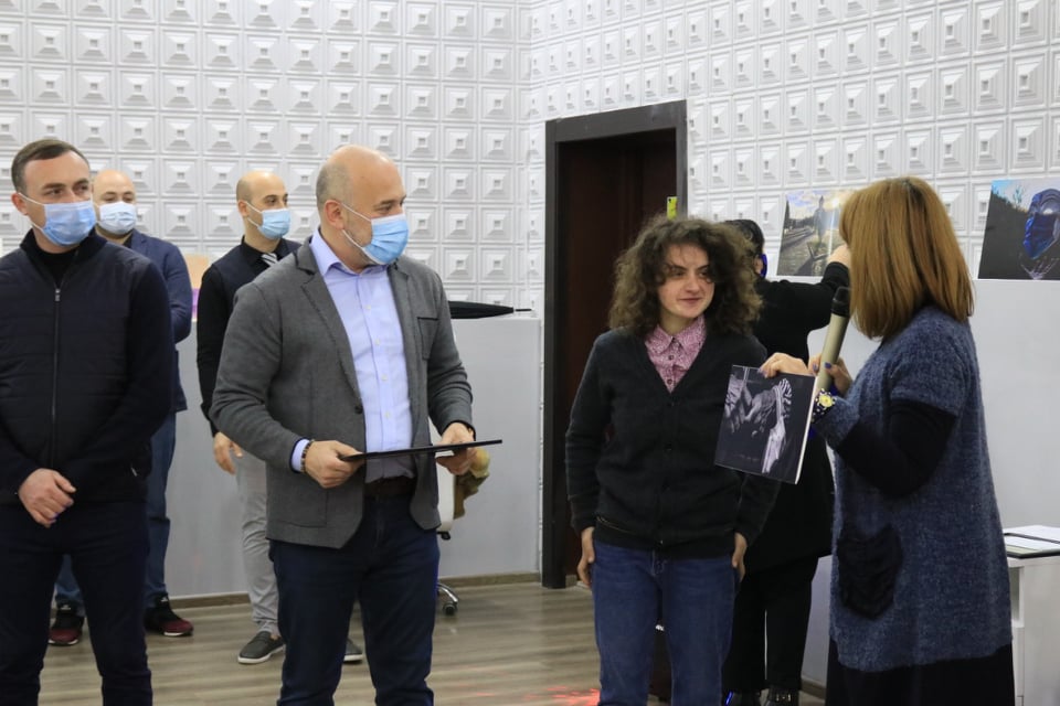 ,,პანდემია ჩვენს ცხოვრებაში,,-ფოტოკონკურსი ზესტაფონში