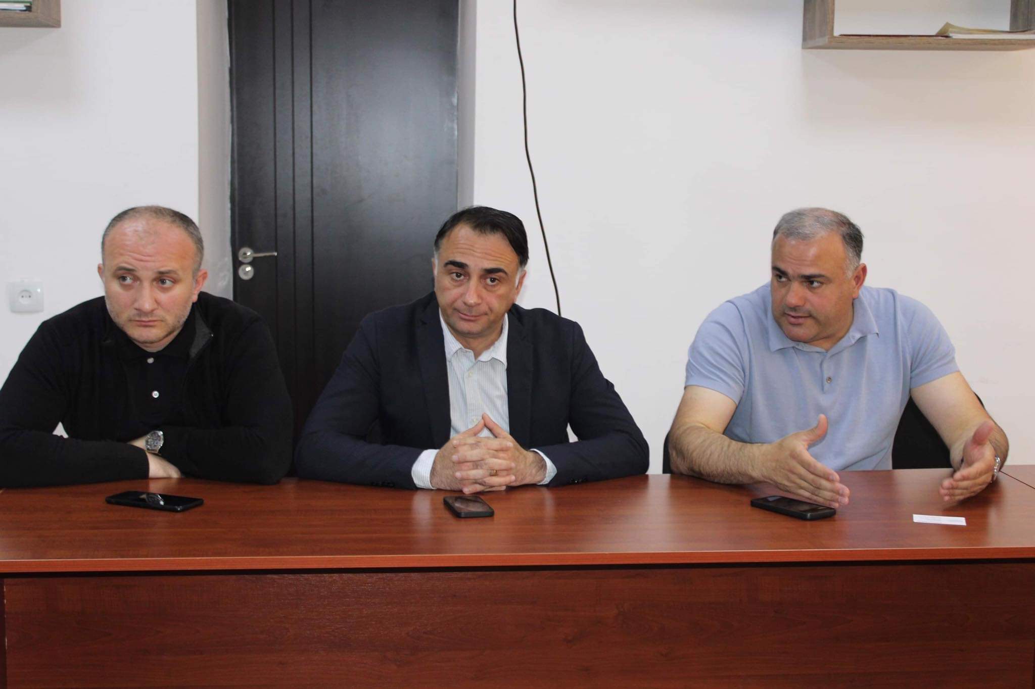  ბაღდათის მუნიციპალიტეტში სასმელი წყლის სისტემის რეაბილიტაციის პროექტზე მუშაობა გრძელდება