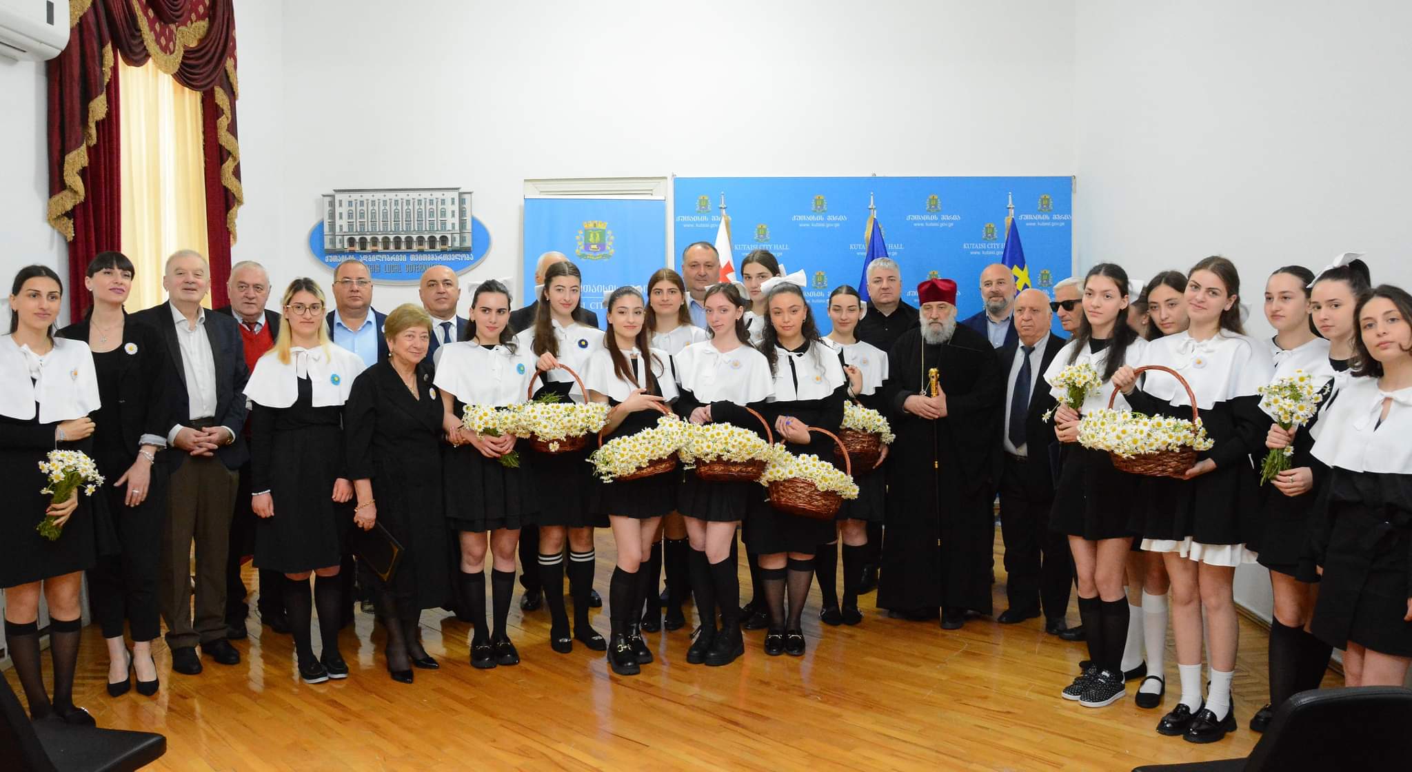 ქუთაისის საპატიო მოქალაქე კიდევ 8 ადამიანი გახდა