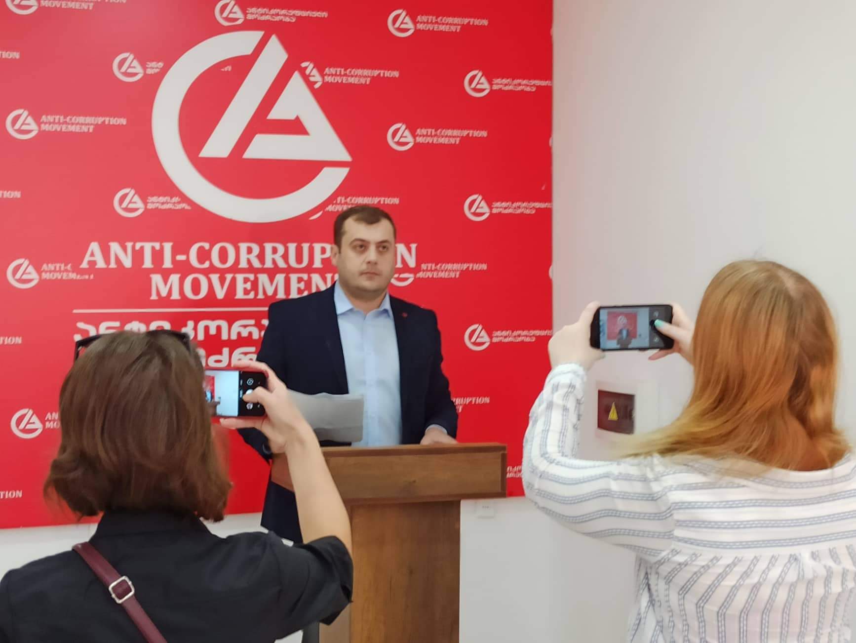 კორუფცია და არაპროფესიონალიზმი ქუთაისის მერიაში-ანტიკორუფციული მოძრაობის იმერეთის ორგანიზაციის თავმჯდომარე ახალი ა(ა)იპის შექმნას ეხმაურება