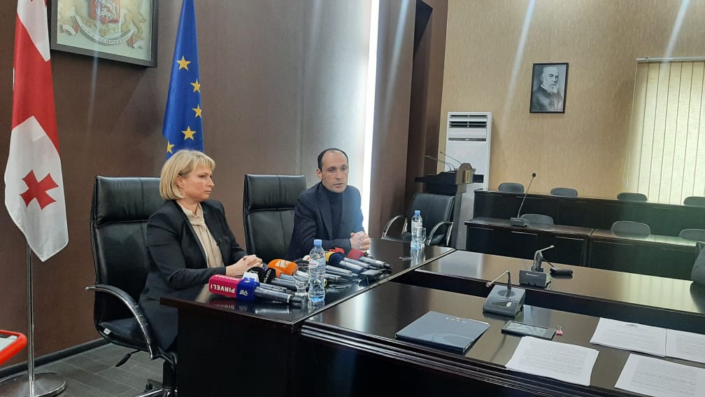 მინისტრებმა ნამოხვანჰესთან დაკავშირებული შეხვედრა განცხადებების გაკეთების შემდეგ დატოვეს