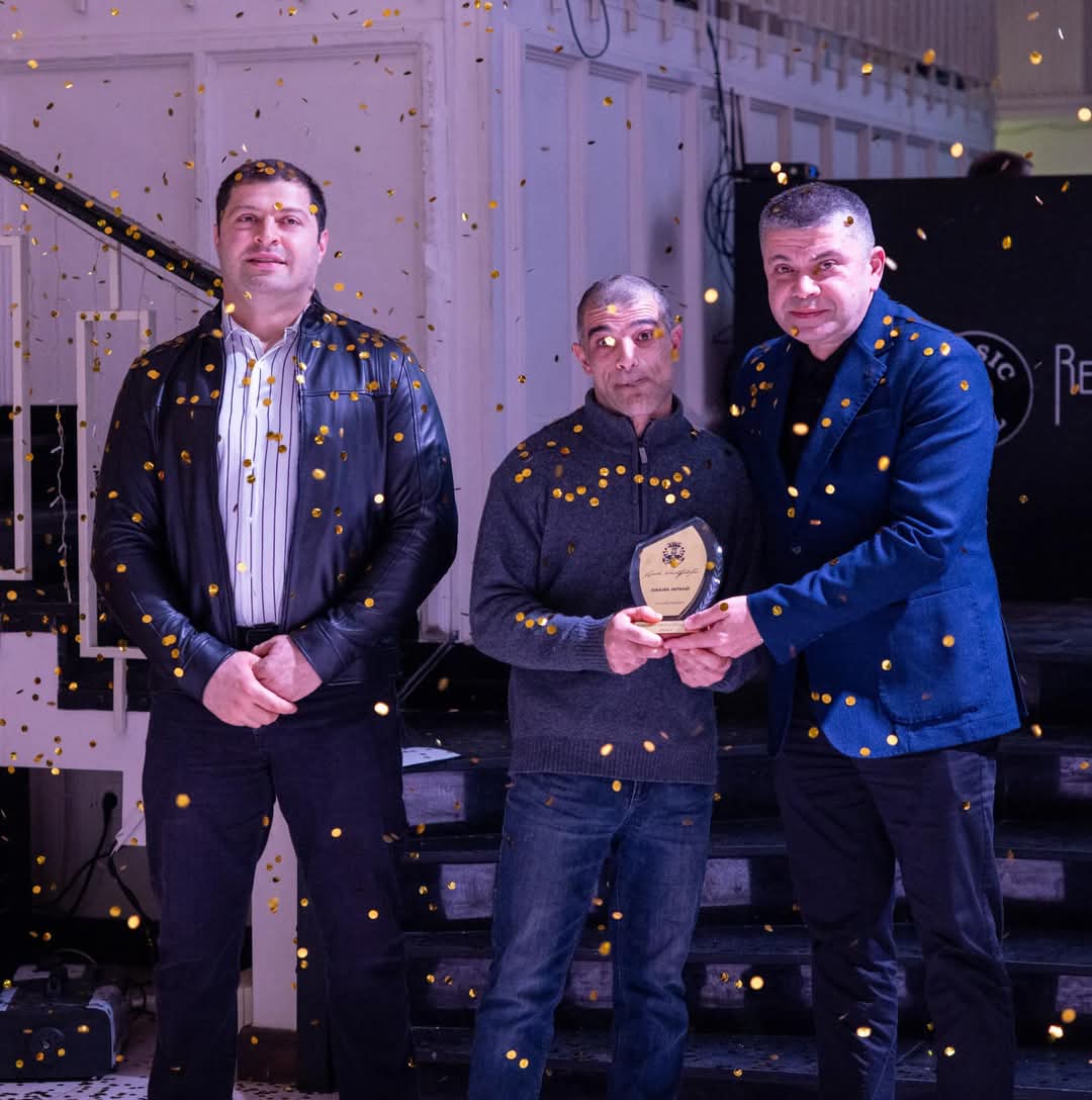 ქუთაისში წლის საუკეთესო სპორტსმენად პარა მკლავჭიდელი ვახტანგ ახობაძე დასახელდა