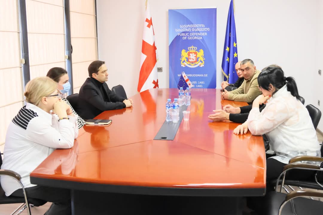 ჭიათურელი მაღაროელები სახალხო დამცველს შეხვდნენ