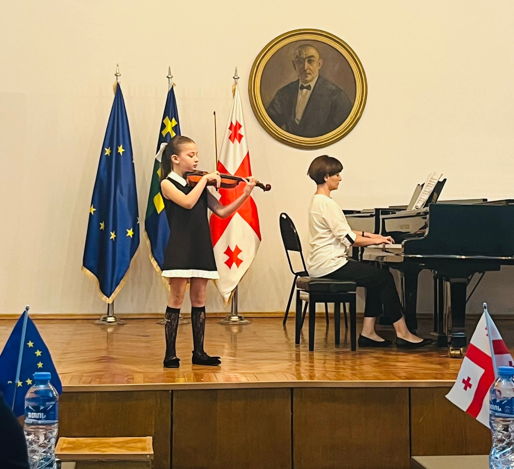 ლიანა ისაკაძის სახელობის საერთაშორისო კონკურსი ხვალ დაიხურება 