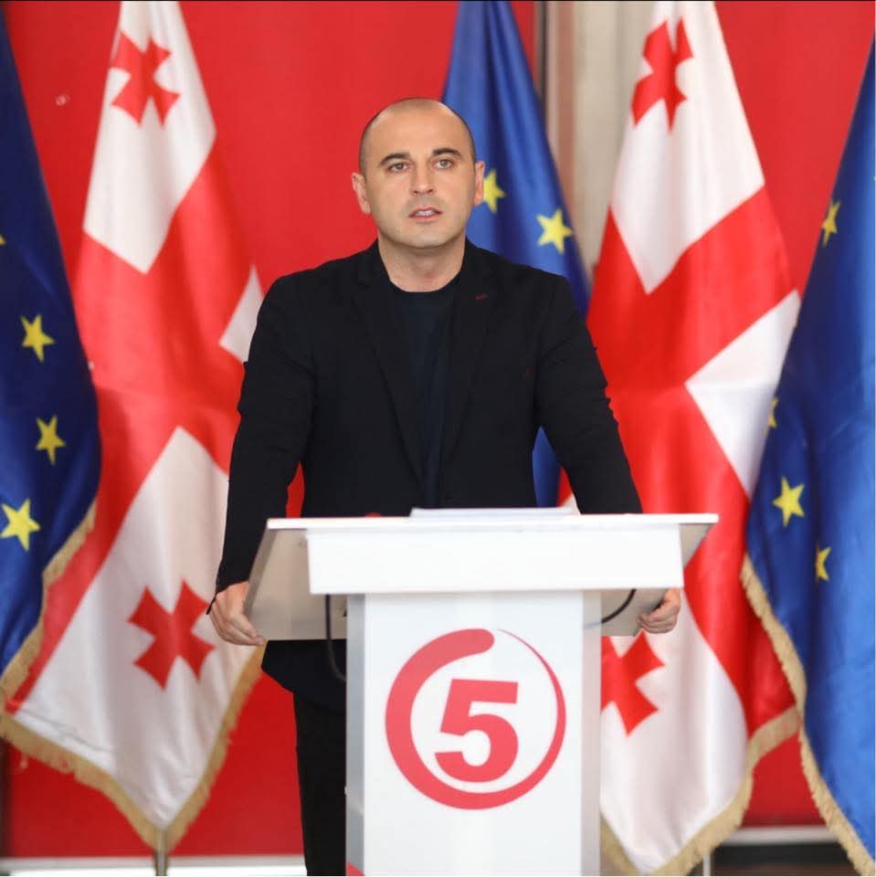 ოპოზიციონერი პოლიტიკოსი, ლევან ხაბეიშვილი დააკავეს