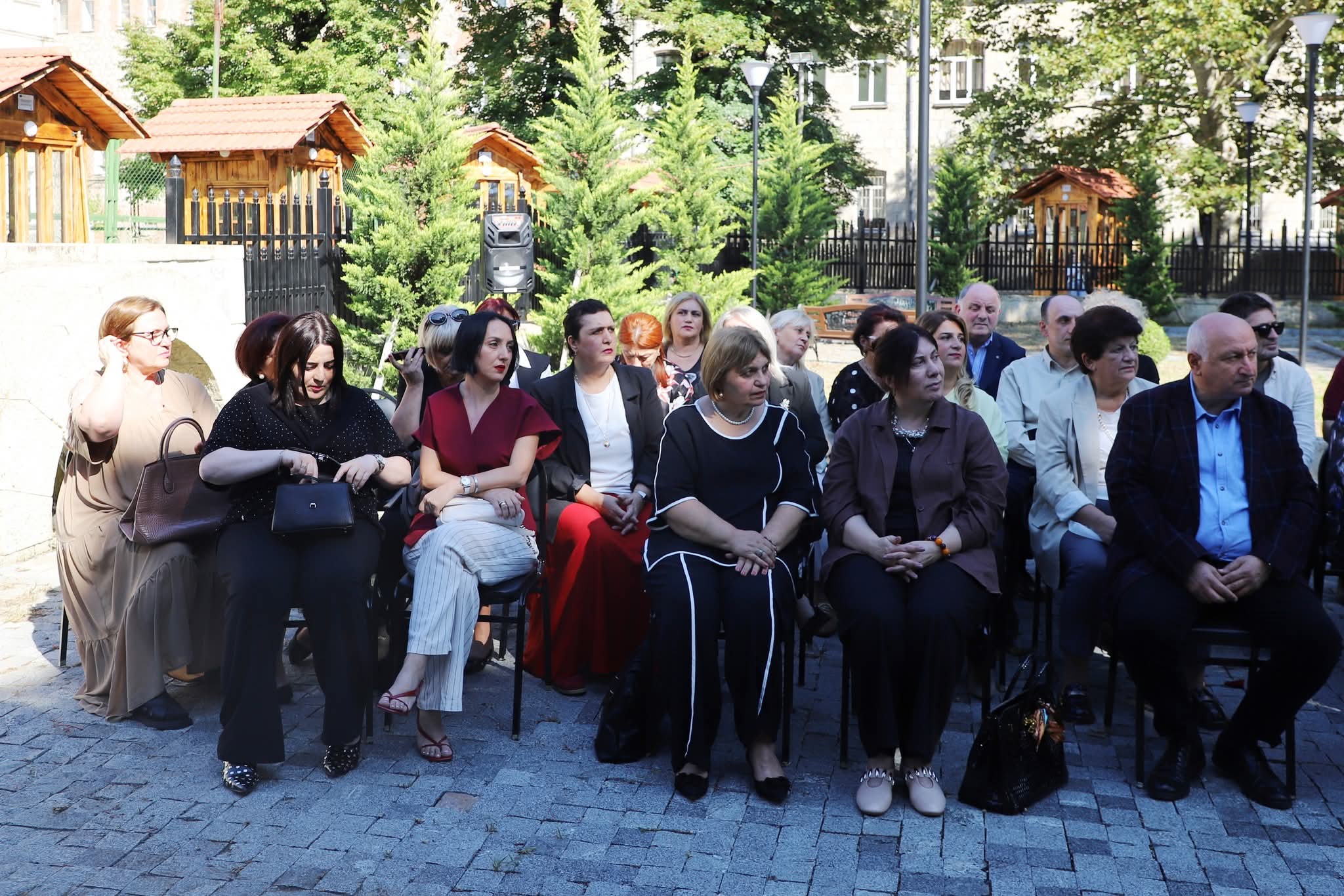 ქუთაისში 78 პედაგოგი დააჯილდოვეს