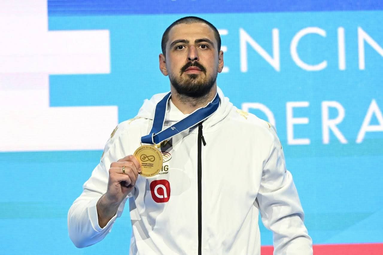 ქუთაისელი სანდრო ბაზაძე მსოფლიოს N1 მოფარიკავეა