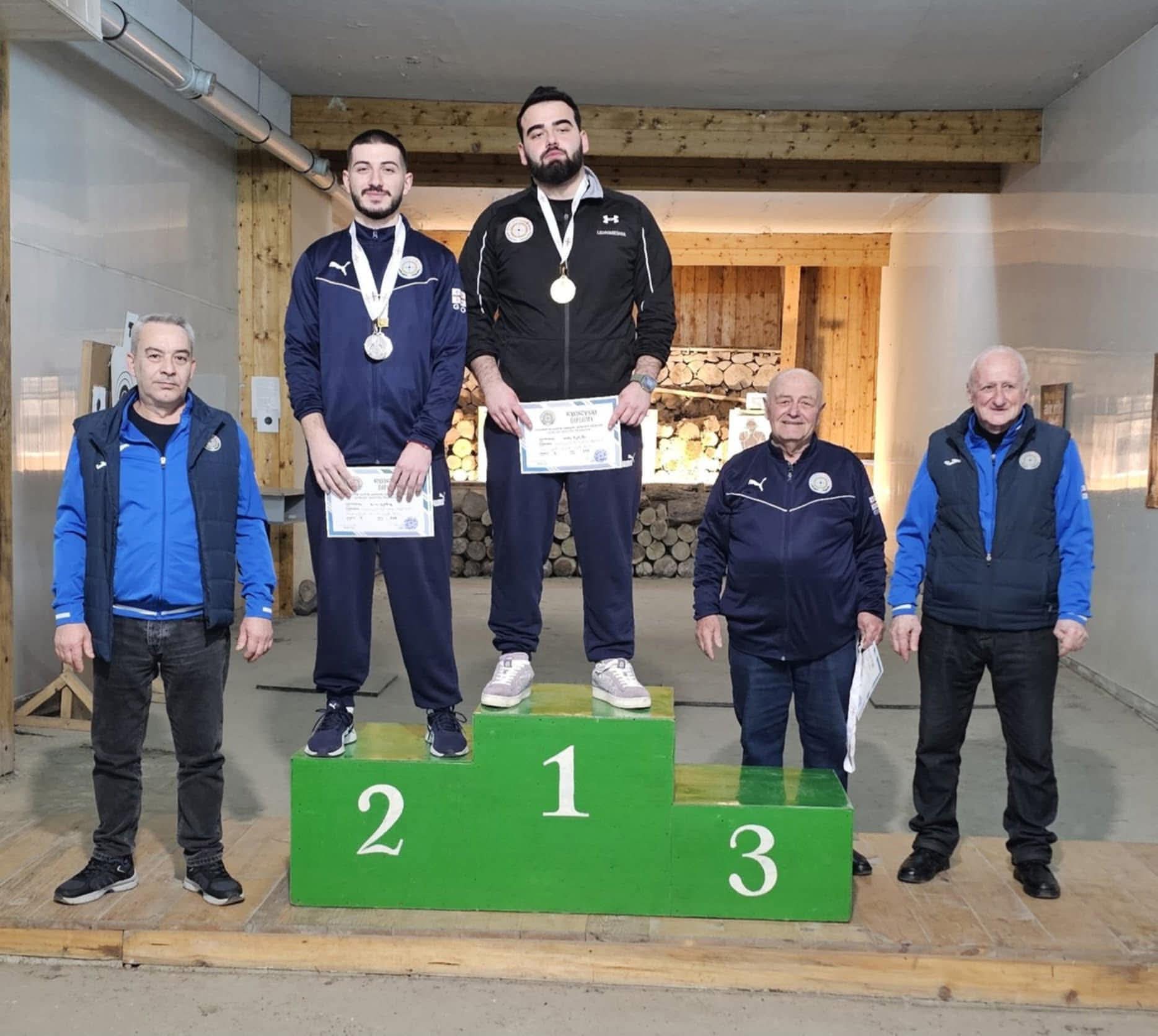 ქუთაისელი იოანე ხვარეშია 10-მეტრზე პნევმატური პისტოლეტიდან ტყვიის სროლაში საქართველოს ჩემპიონია