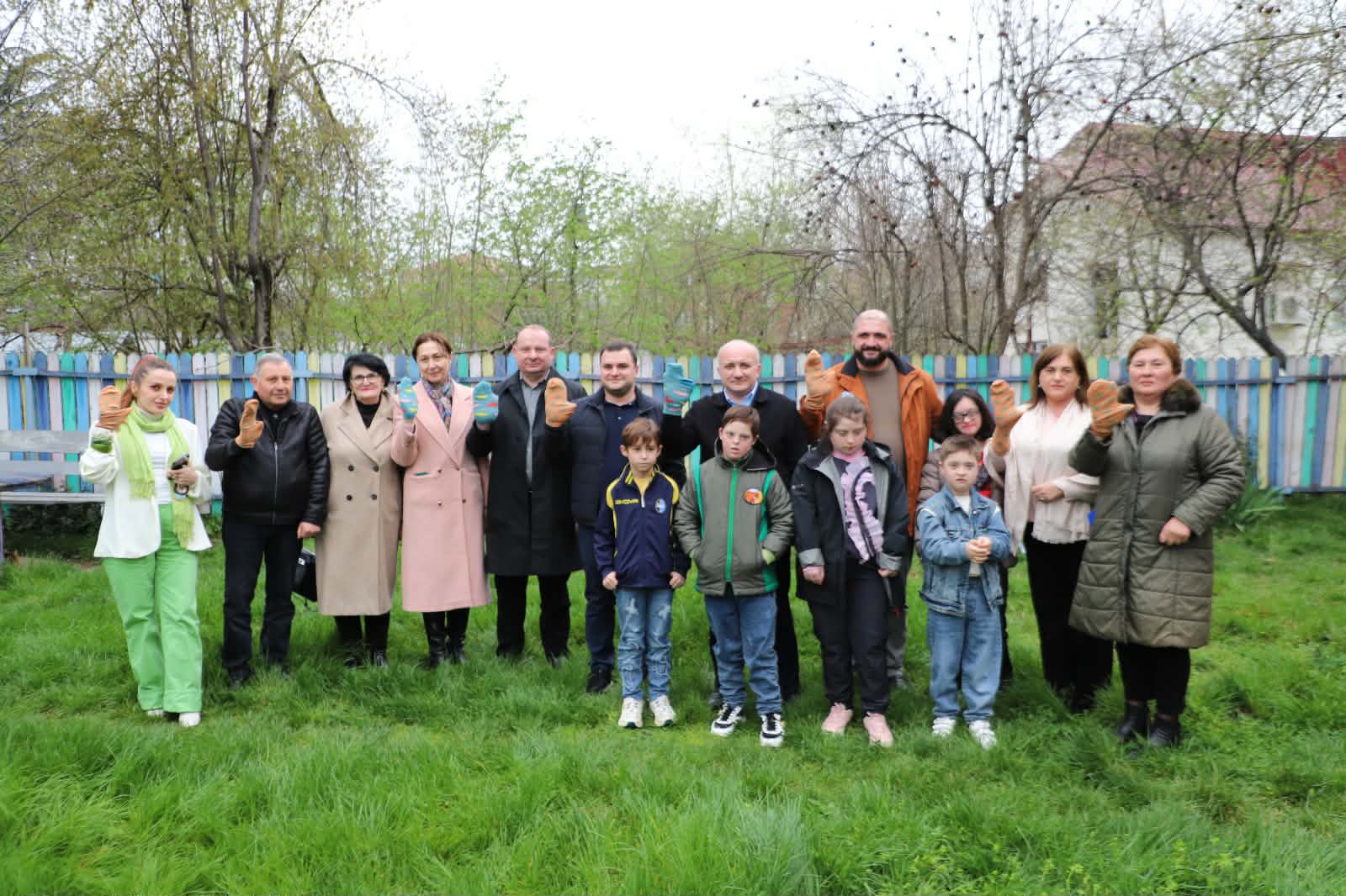 ბაღდათში დაუნის სინდრომის მქონე ბავშვებისთვის აქტივობები გაიმართა 