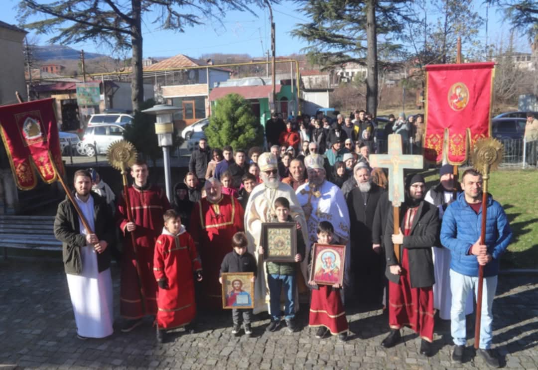 ბაღდათის მუნიციპალიტეტში საშობაო მსვლელობა მოეწყო 