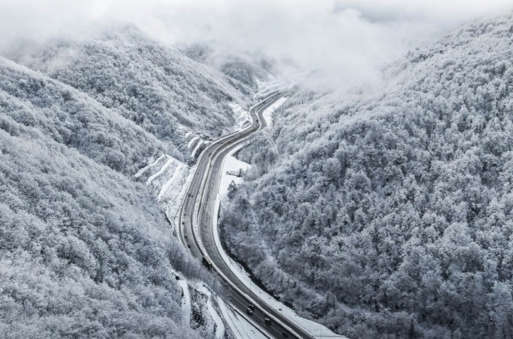 ხვალიდან რიკოთის 52-კმ-იანი ახალი ჩქაროსნულ გზა გაიხსნება 