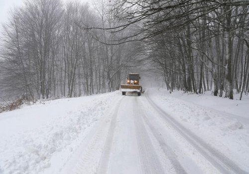 ქუთაისი-ალპანა-მამისონის გზაზე მხოლოდ მაღალი გამავლობის ავტომანქანის მოძრაობაა დაშვებული 